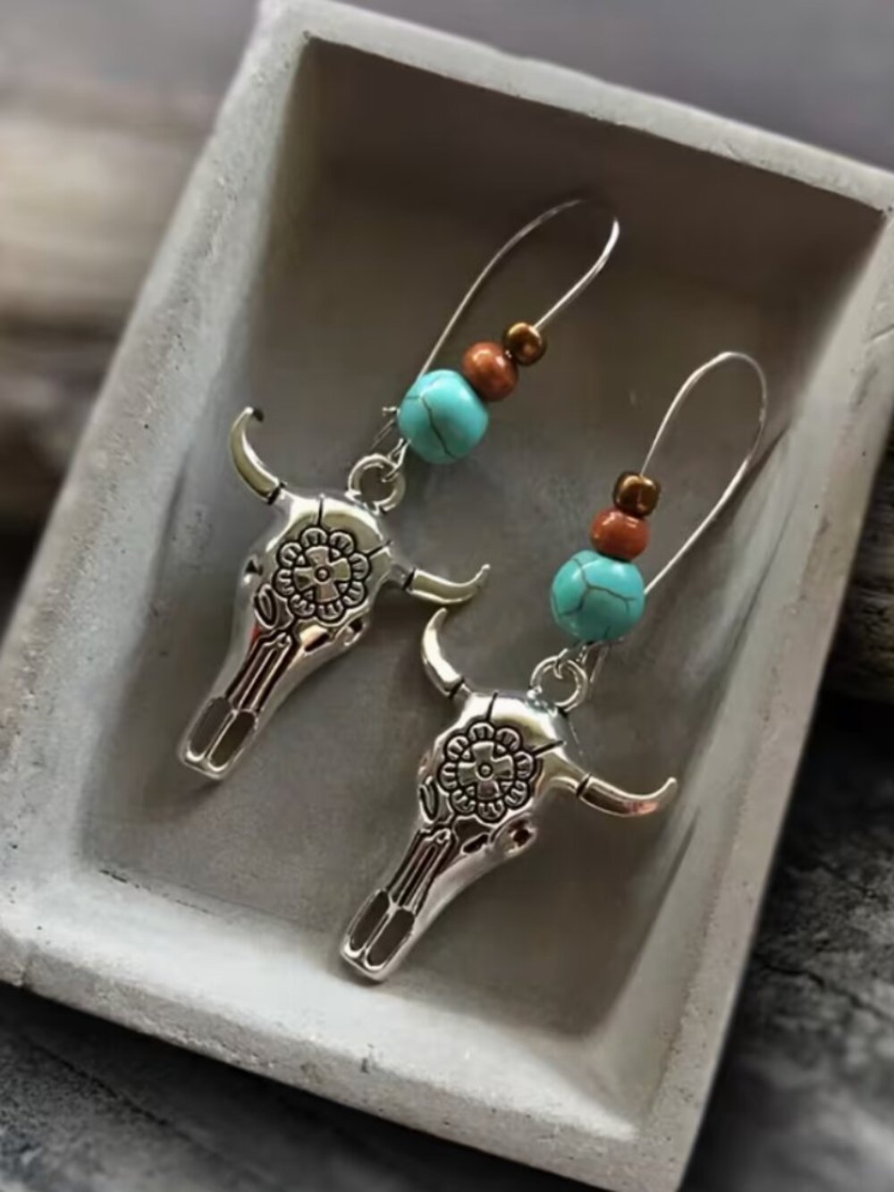 🦋 Vintage-Style Bohemian Bull Head Earrings